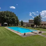 Apartament Montepescini